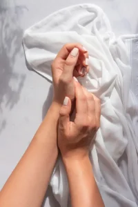 Parafínové zábaly rukou